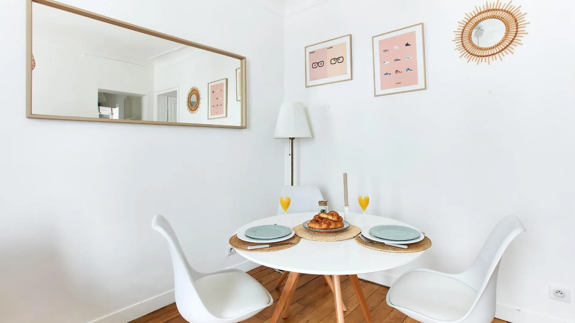 Montmartre & Rue Durantin - 1br - Cityapartmentstay Parijs